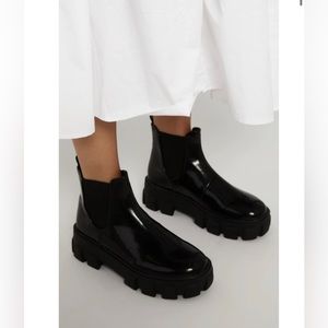 Billini Xanthos Black Patent Boot Size 8